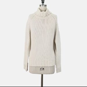 LIZ Claiborne Women's Sport WHITE Turteneck Size Medium